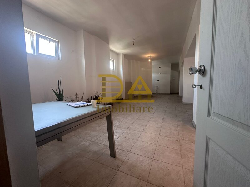 Bucurestii Noi, spatiu comercial 80 mp